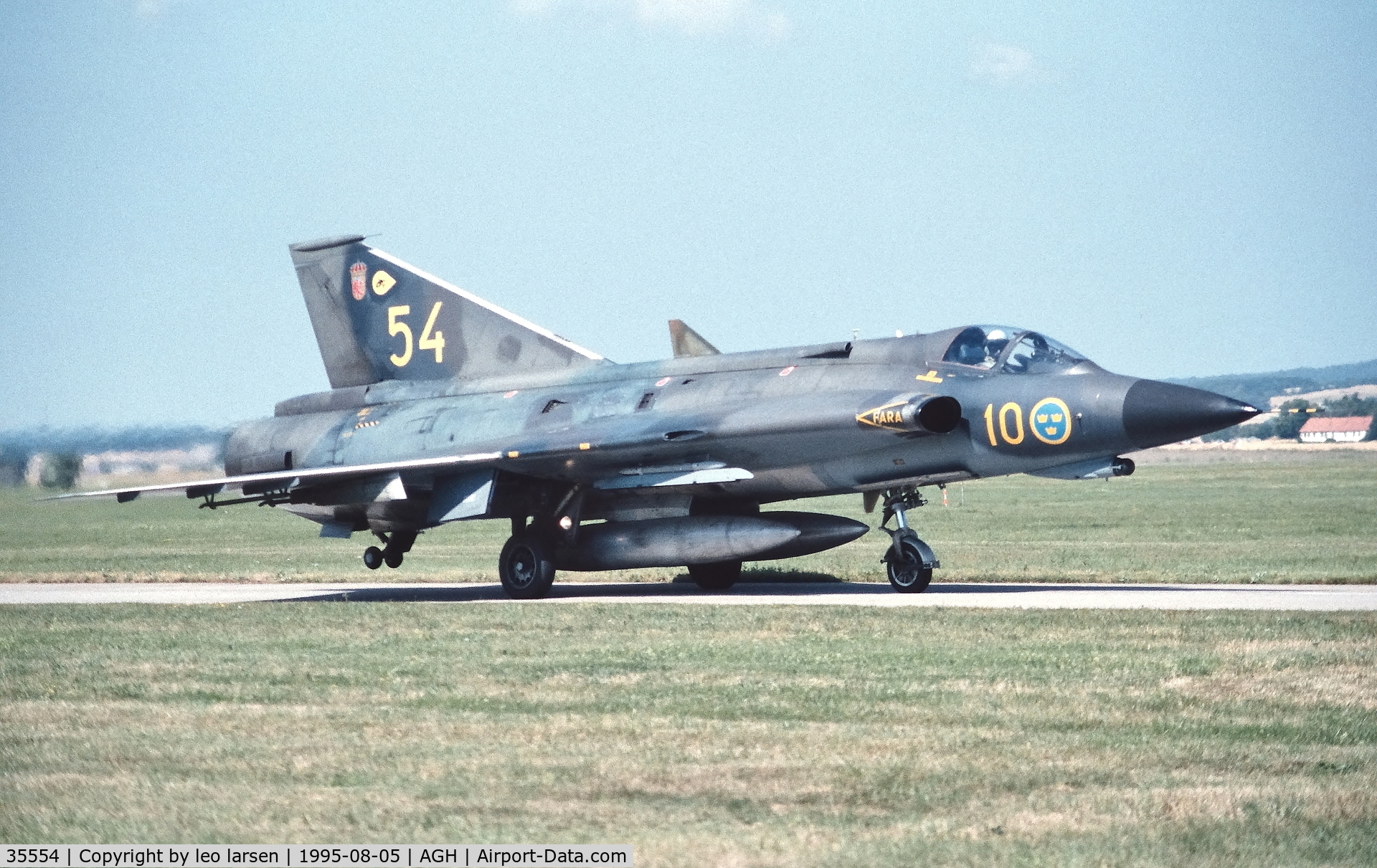 35554, 1969 Saab J-35J Draken C/N 35-554, Ânelholm F.10 Air Show 5.8.1995