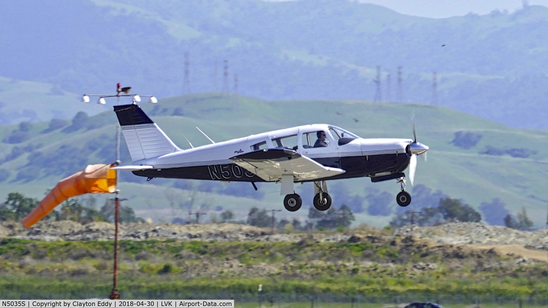 N5035S, 1970 Piper PA-28R-200 Cherokee Arrow C/N 28R-35766, Livermore Airport California 2018.
