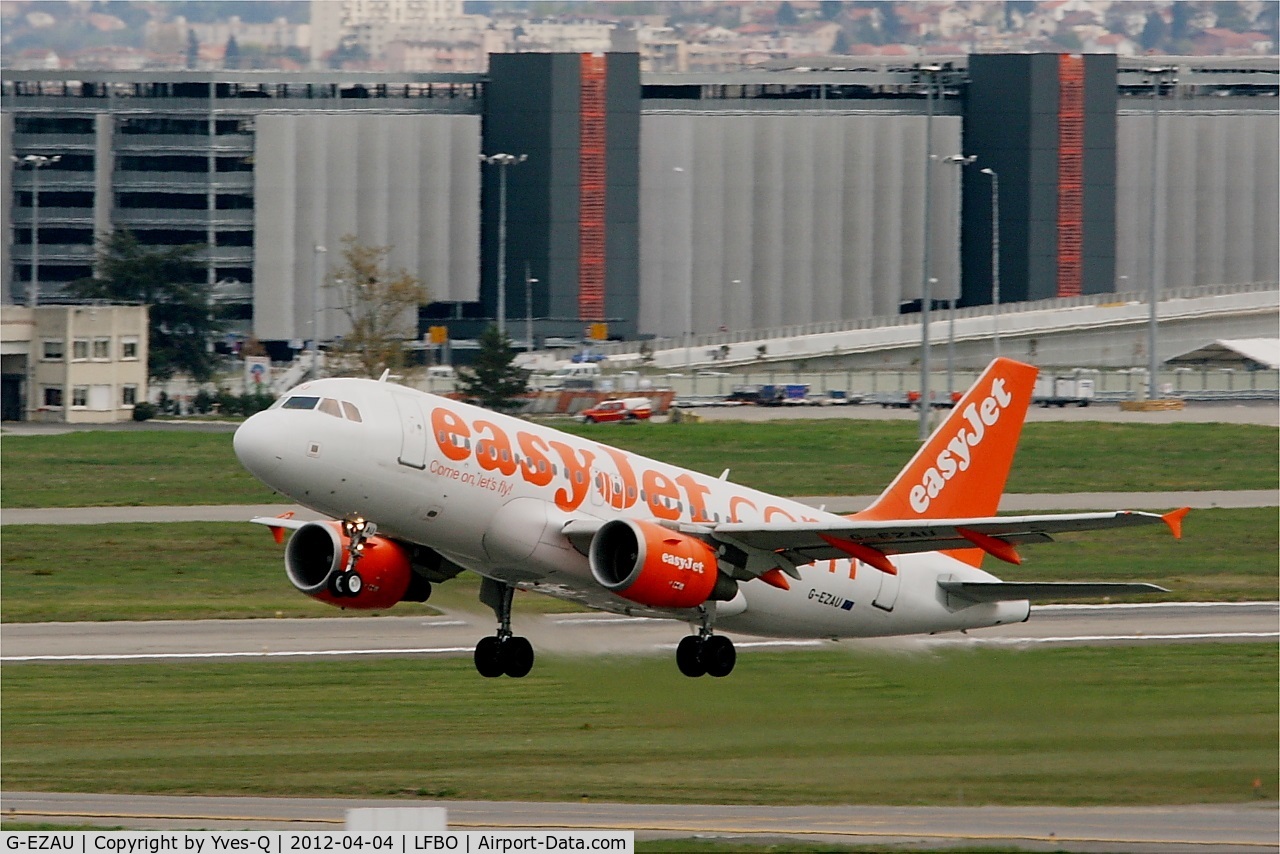 G-EZAU, 2006 Airbus A319-111 C/N 2795, Airbus A319-111, Take off Rwy 32L, Toulouse Blagnac Airport (LFBO-TLS)