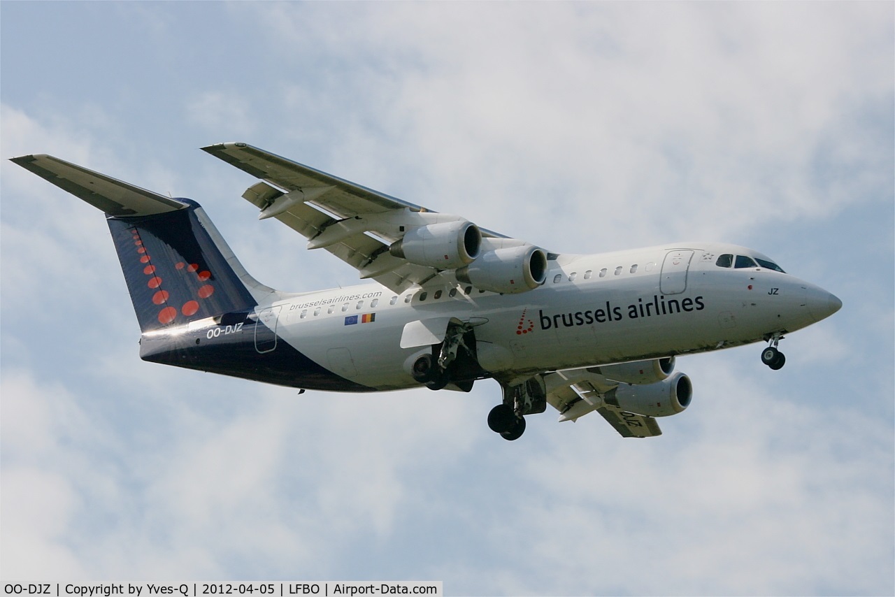 OO-DJZ, 1997 British Aerospace Avro 146-RJ85 C/N E.2305, BAE Systems RJ85, On final Rwy 32L, Toulouse Blagnac Airport (LFBO-TLS)