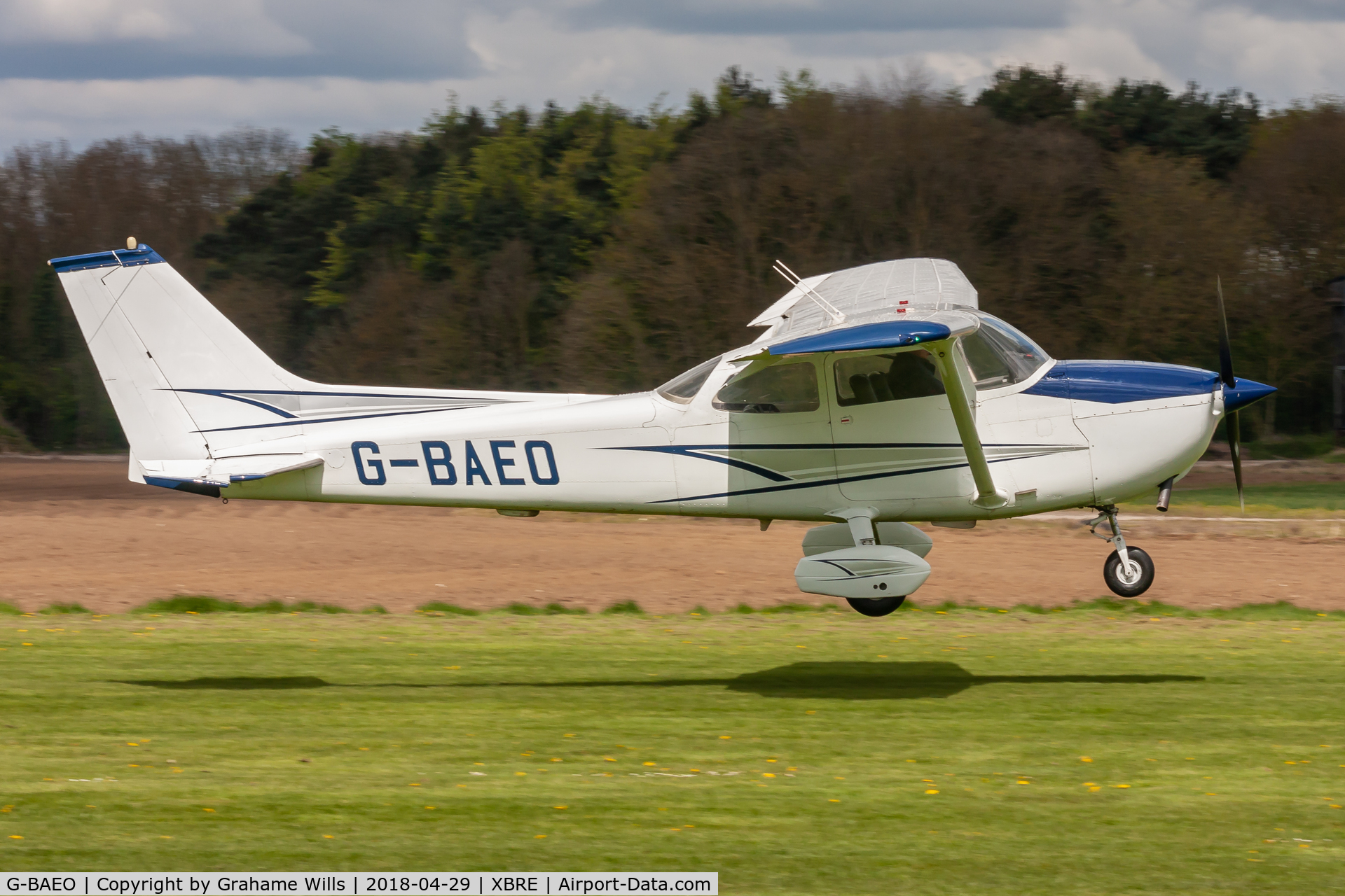 G-BAEO, 1973 Reims F172M Skyhawk Skyhawk C/N 0911, Cessna F172M G-BAEO Sherburn Engineering Breighton 29/4/18