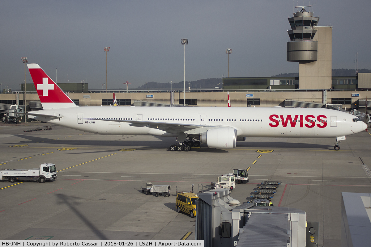 HB-JNH, 2017 Boeing 777-300/ER C/N 62753, Zurich - Kloten Airport