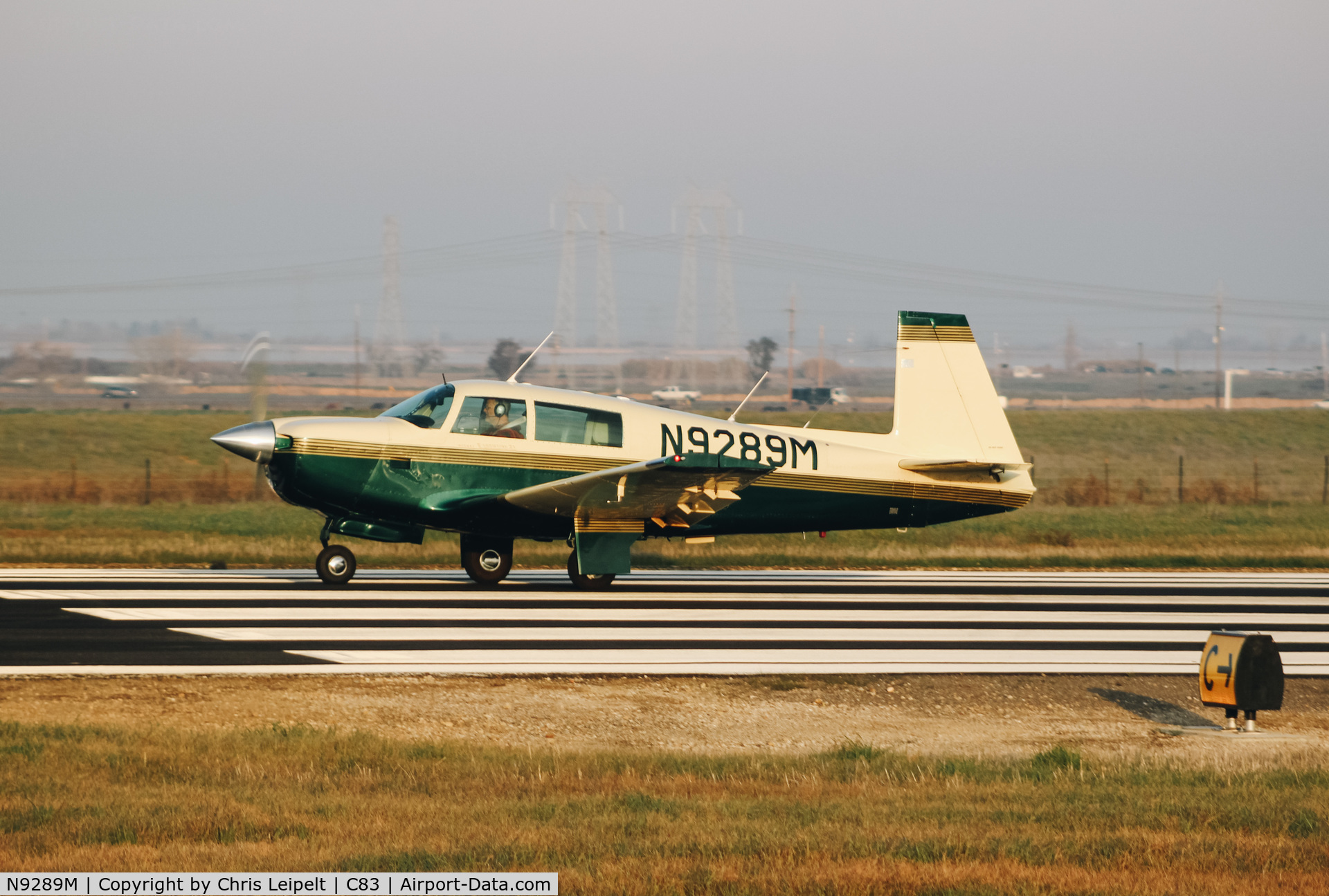 N9289M, 1966 Mooney M20F Executive C/N 660004, Locally-based 1966 Mooney M20F departing at Byron Airport, CA.