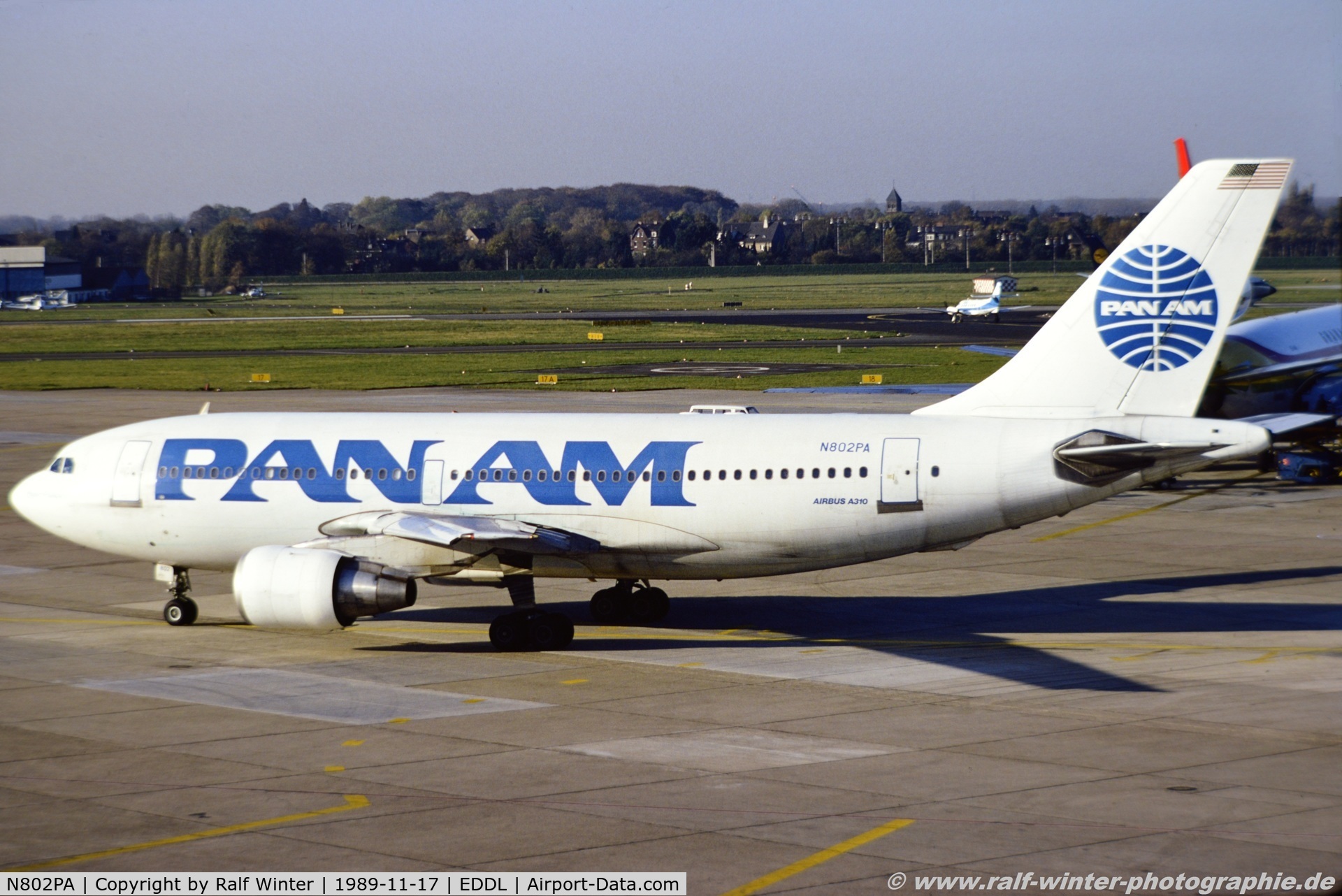 N802PA, 1985 Airbus A310-222 C/N 333, Airbus A310-222 - PA PAA Pan Am 'Clipper Frankfurt' - 333 - N802PA - 17.11.1989 - DUS