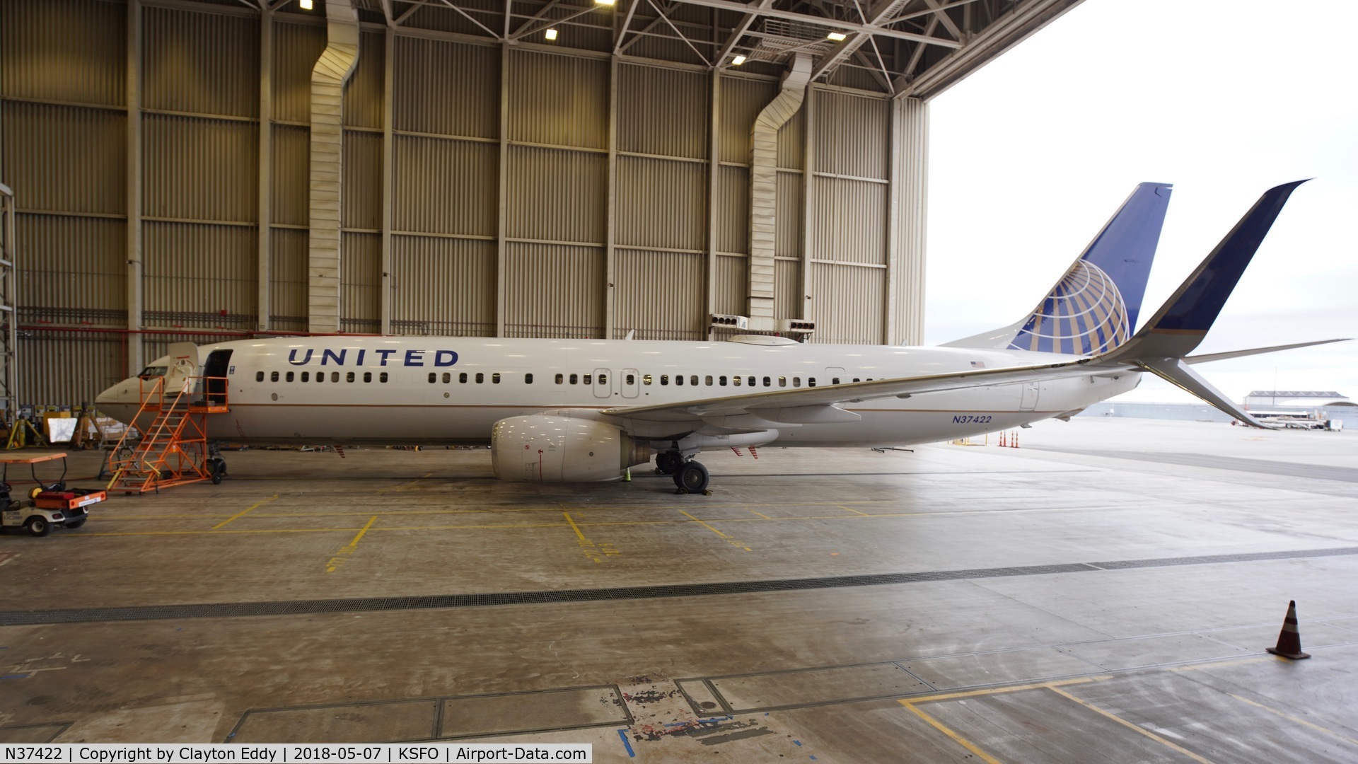 N37422, 2008 Boeing 737-924/ER C/N 31620, SFO 2018.