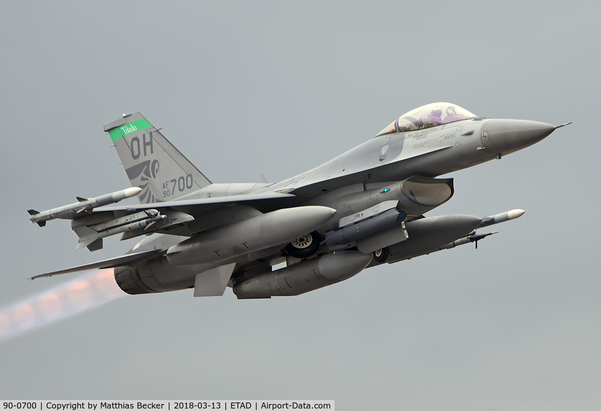 90-0700, 1990 General Dynamics F-16C Fighting Falcon C/N 1C-308, 90-0700/OH