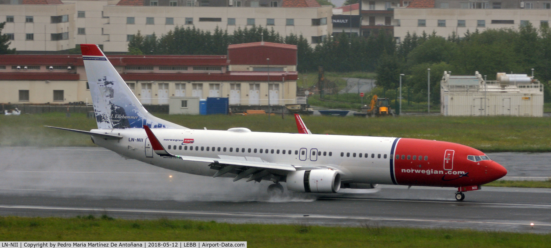LN-NII, 2014 Boeing 737-8JP C/N 43877, Loiu - Bilbao - Euskadi - España