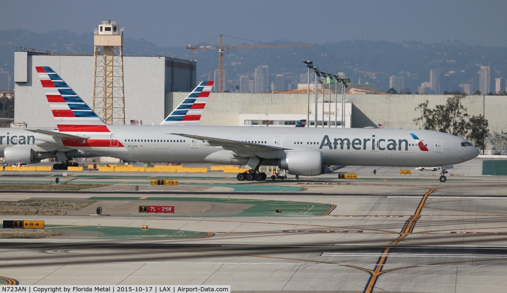 N723AN, 2013 Boeing 777-323/ER C/N 33125, American