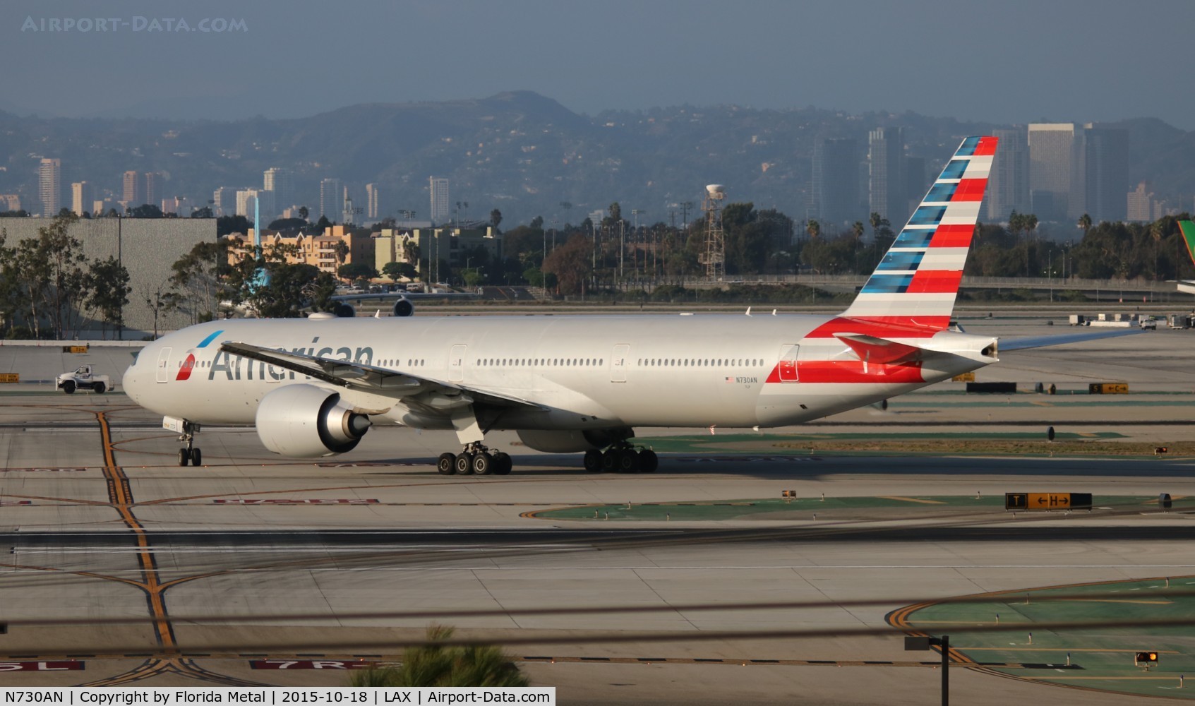 N730AN, 2014 Boeing 777-323/ER C/N 31554, American