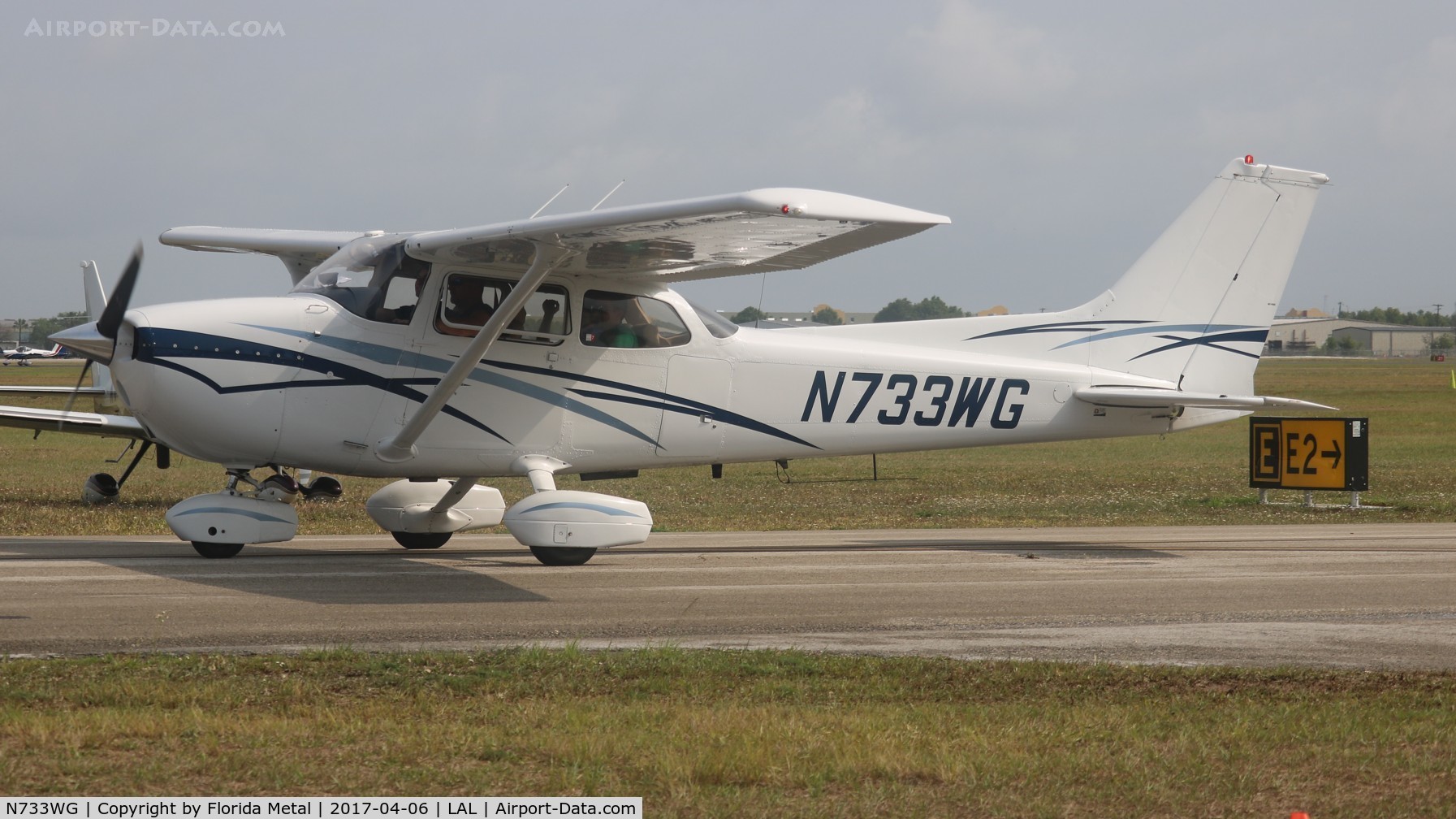N733WG, 1977 Cessna 172N C/N 17268602, Cessna 172N