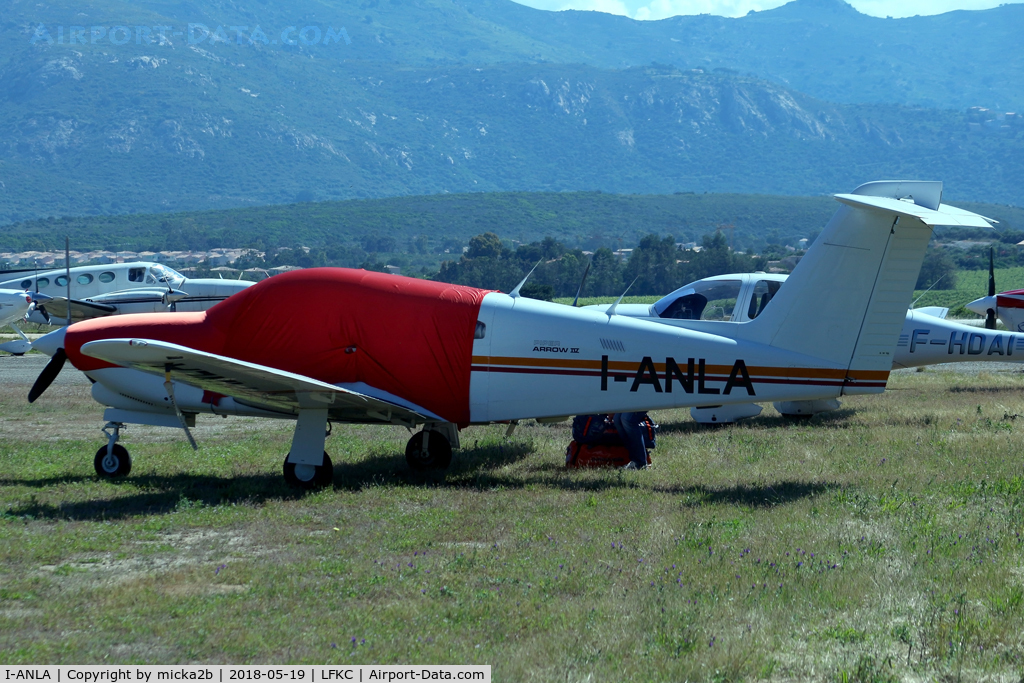 I-ANLA, 1983 Piper PA-28RT-201T Turbo Arrow IV C/N 28R-8331049, Parked