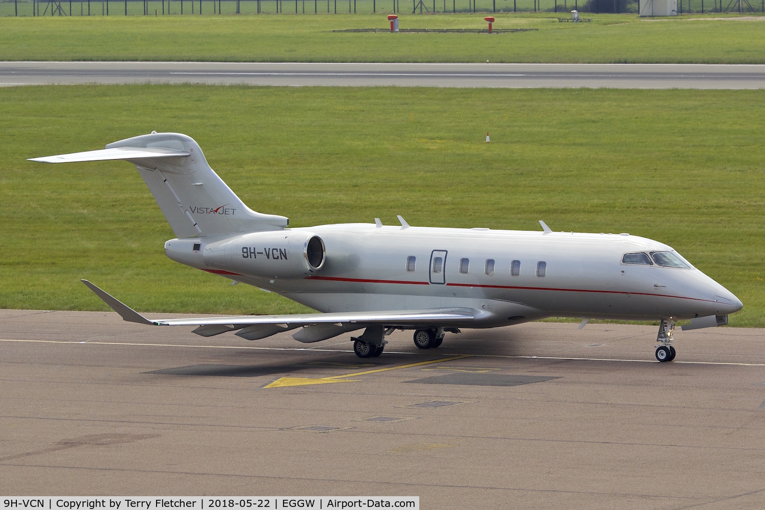 9H-VCN, 2016 Bombardier Challenger 350 (BD-100-1A10) C/N 20628, At Luton