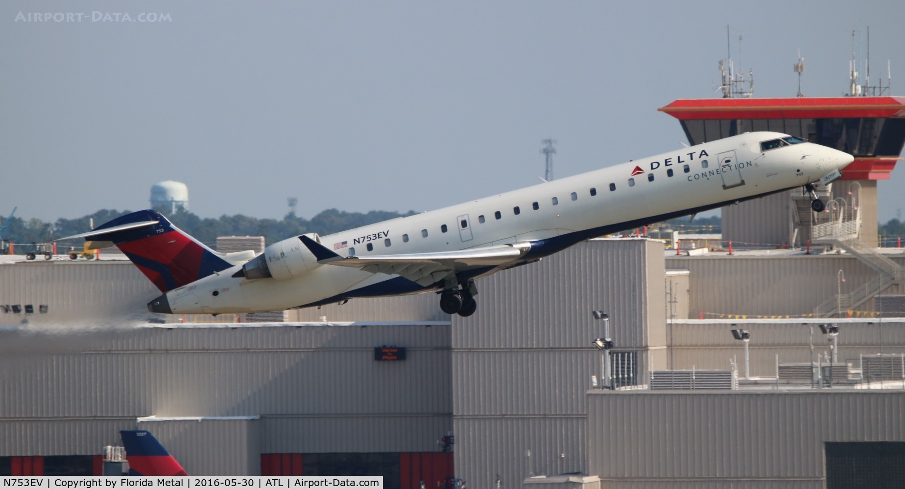 N753EV, 2004 Bombardier CRJ-701 (CL-600-2C10) Regional Jet C/N 10169, Delta Connection