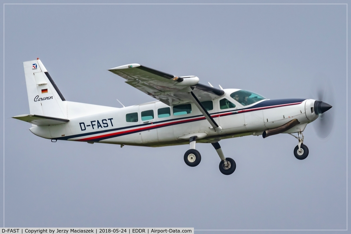 D-FAST, 1991 Cessna 208 Caravan 1 C/N 208-00207, Cessna 208 Caravan 1