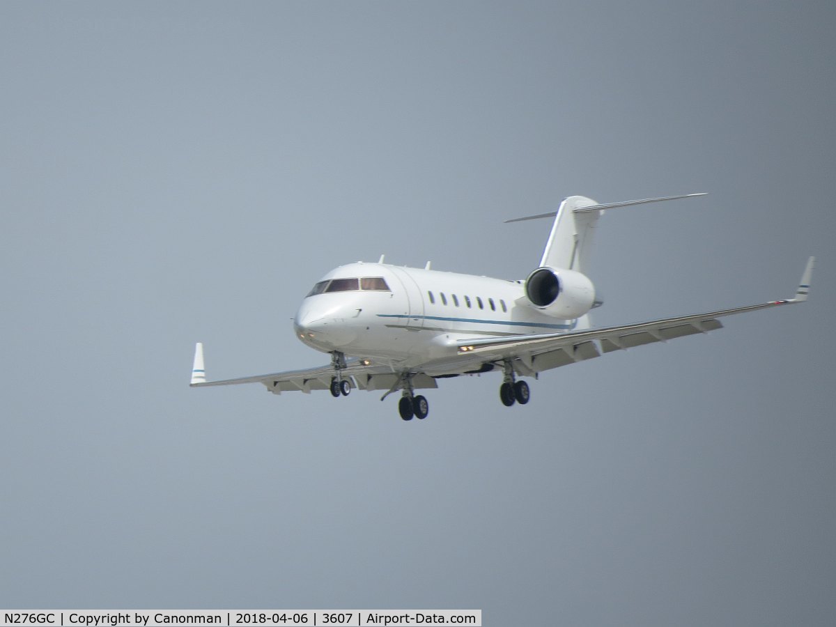 N276GC, 1999 Bombardier Challenger 604 (CL-600-2B16) C/N 5431, Landing