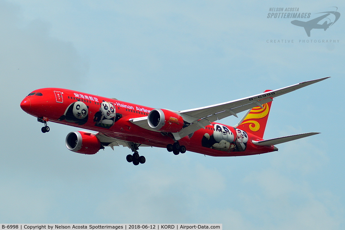 B-6998, 2016 Boeing 787-9 Dreamliner C/N 62718, Kung Fu Panda on Final for 28C in KORD.