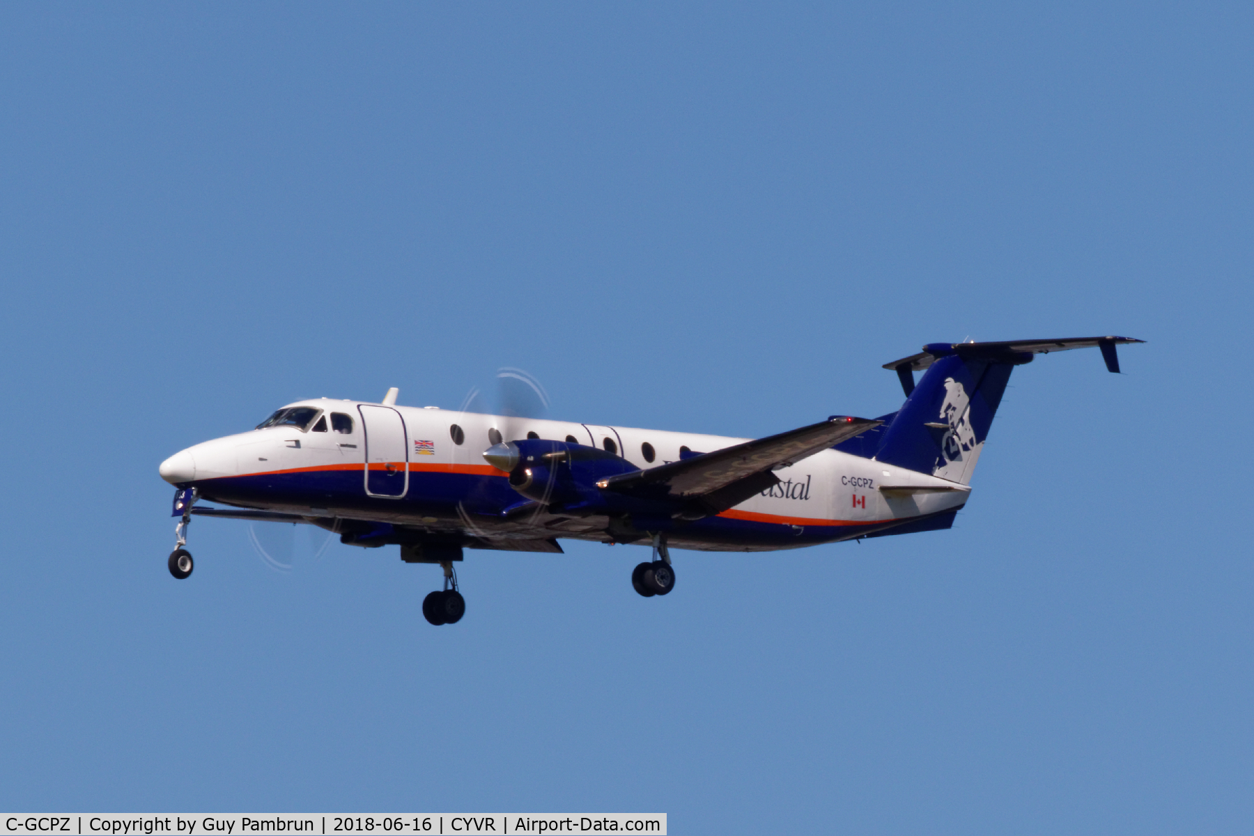 C-GCPZ, 1987 Beech 1900C C/N UB-71, Landing on 26L