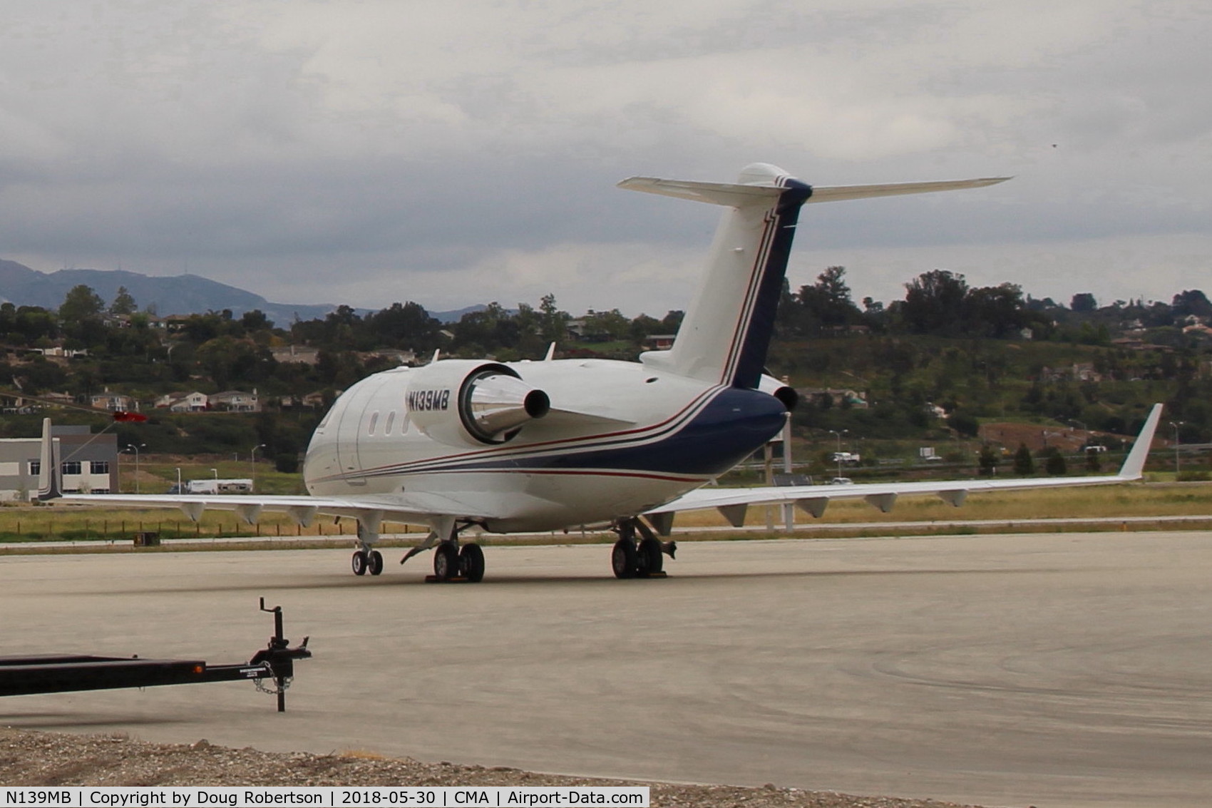 N139MB, 2008 Bombardier Challenger 605 (CL-600-2B16) C/N 5775, 2008 Bombardier Inc. CL-600-2B16, 2 GE CF34-3B Turbofans, on SUN AIR ramp