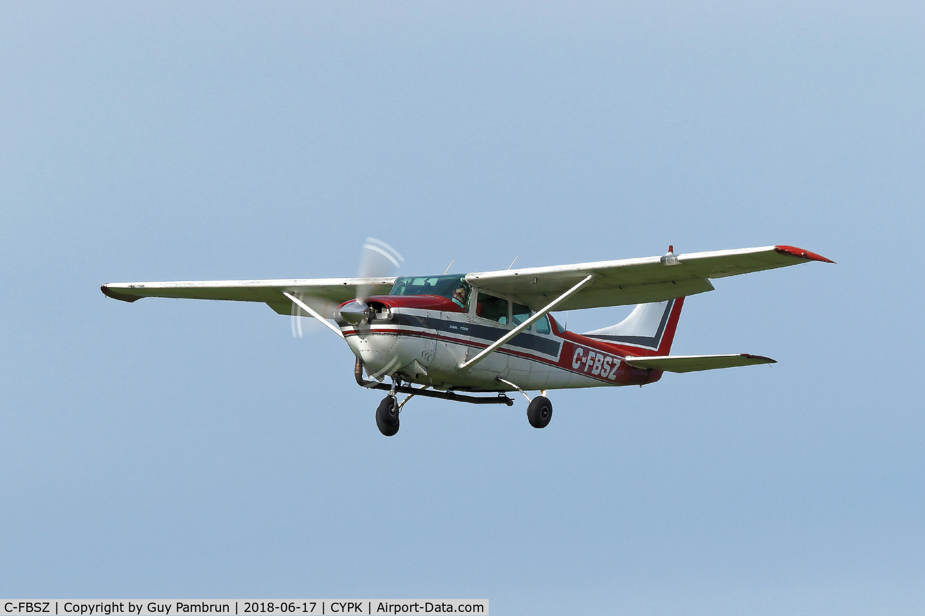 C-FBSZ, 1969 Cessna TU206D C/N U2061419, Landing