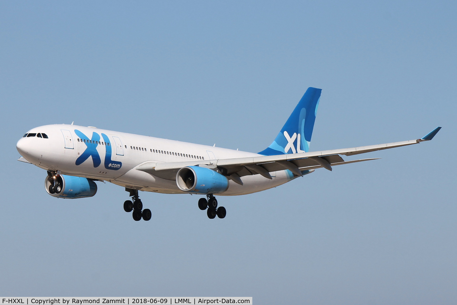 F-HXXL, 2004 Airbus A330-243 C/N 597, A330 F-HXXL XL Airways