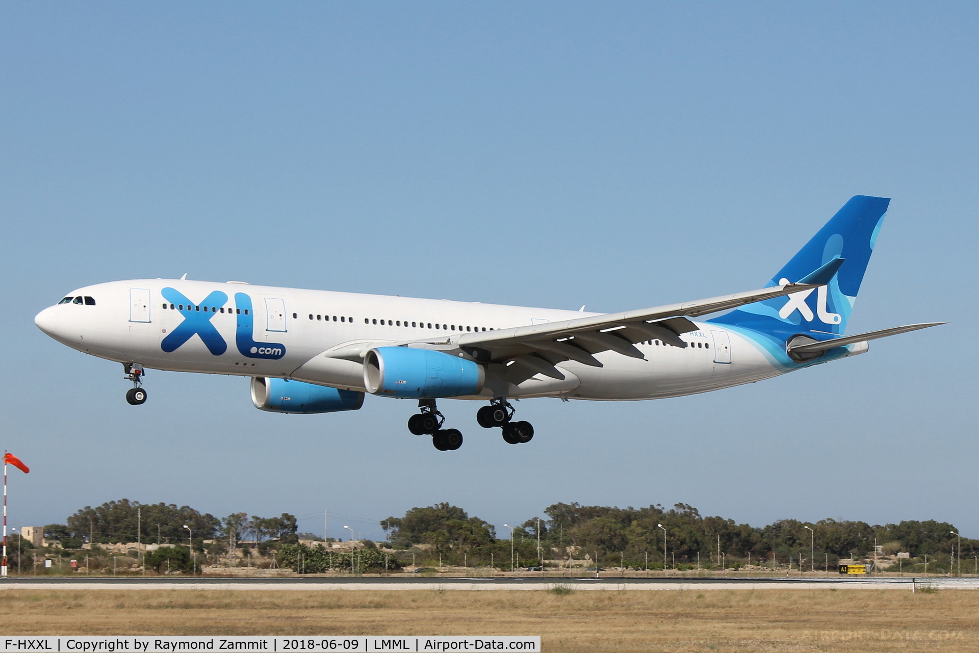 F-HXXL, 2004 Airbus A330-243 C/N 597, A330 F-HXXL XL Airways