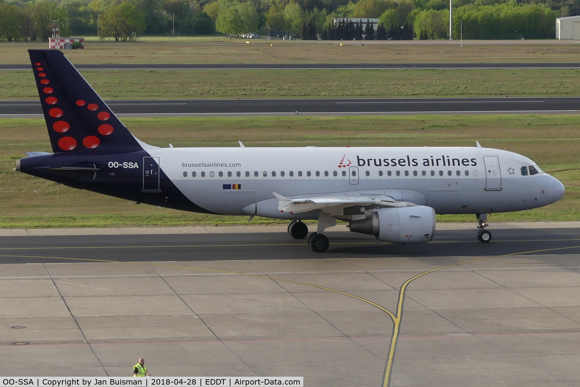 OO-SSA, 2005 Airbus A319-111 C/N 2392, Brussels Airlines