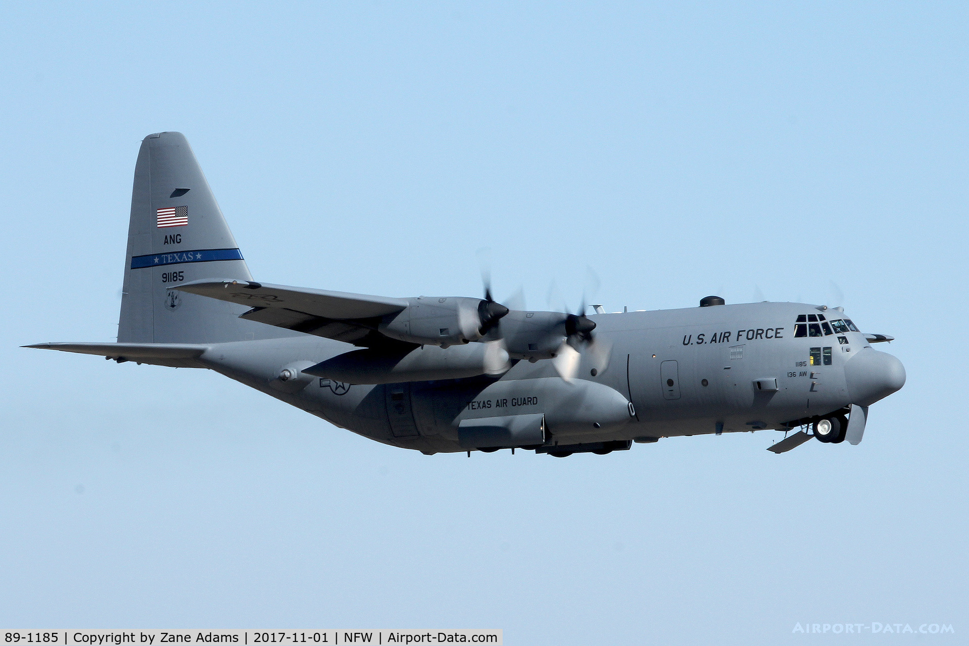 89-1185, 1990 Lockheed C-130H Hercules C/N 382-5194, Departing NAS Fort Worth