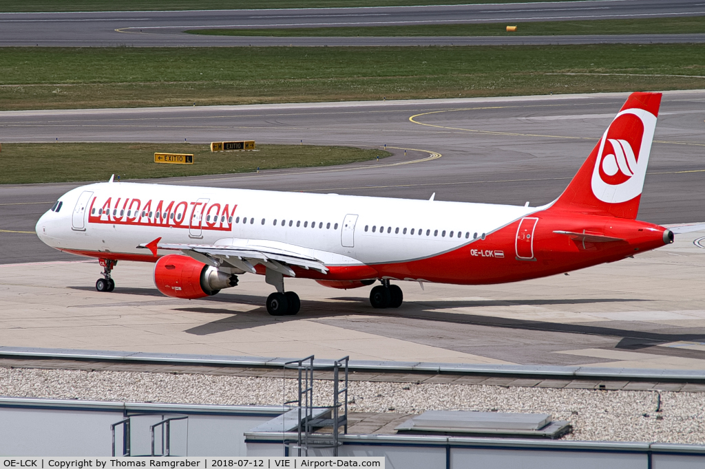 OE-LCK, 2011 Airbus A321-211 C/N 5133, Laudamotion Airbus A321