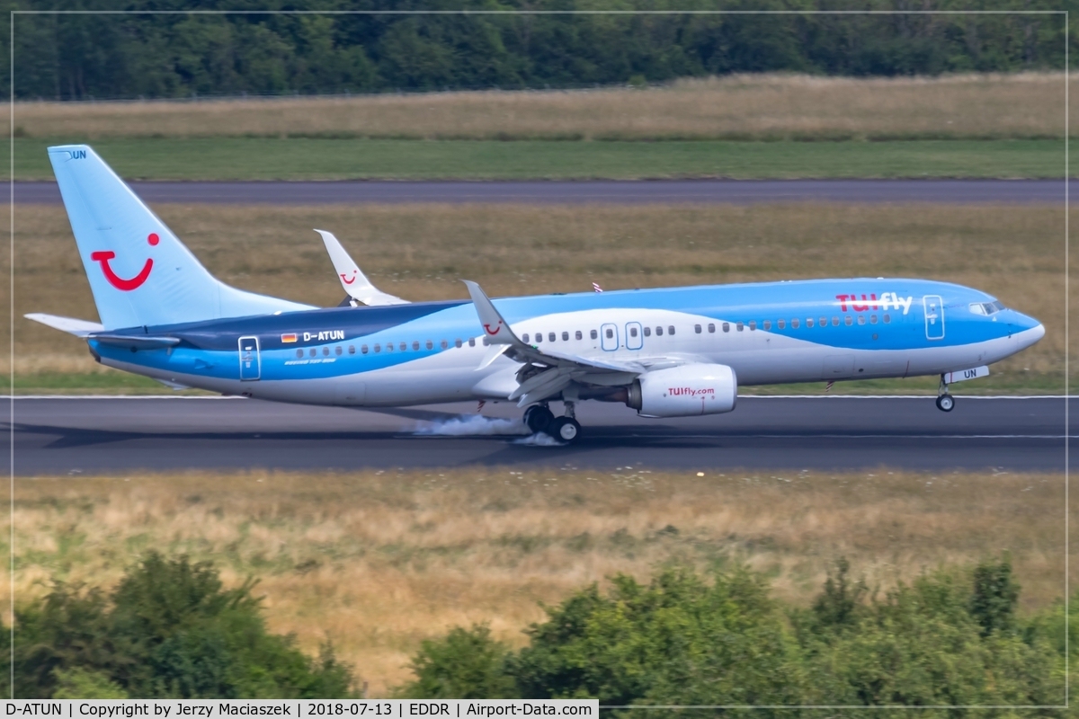 D-ATUN, 2015 Boeing 737-8K5 C/N 41660, Boeing 737-8K5,