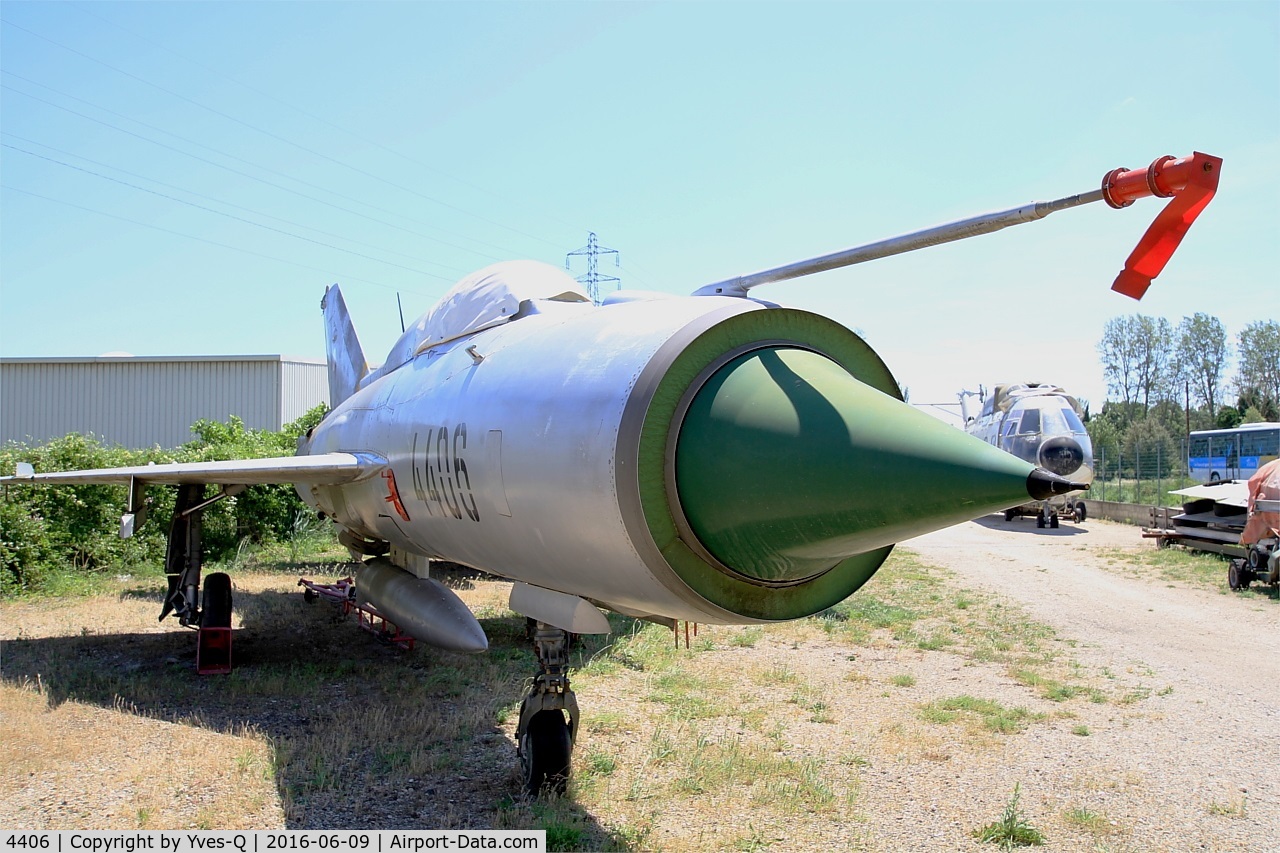 4406, 1966 Mikoyan-Gurevich MiG-21PFM C/N 94A4406, Mikoyan-Gurevich MiG-21PFM, Les Amis de la 5ème Escadre Museum, Orange