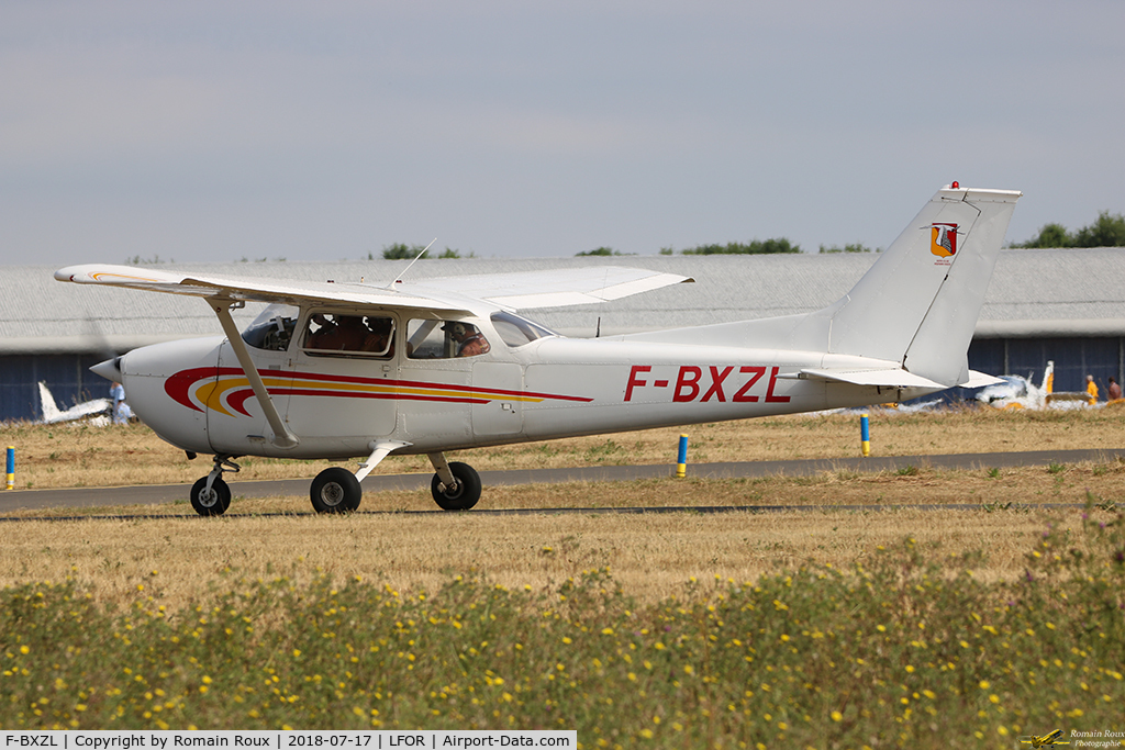 F-BXZL, Reims F172M Skyhawk Skyhawk C/N 1245, Taxiing
HTJP