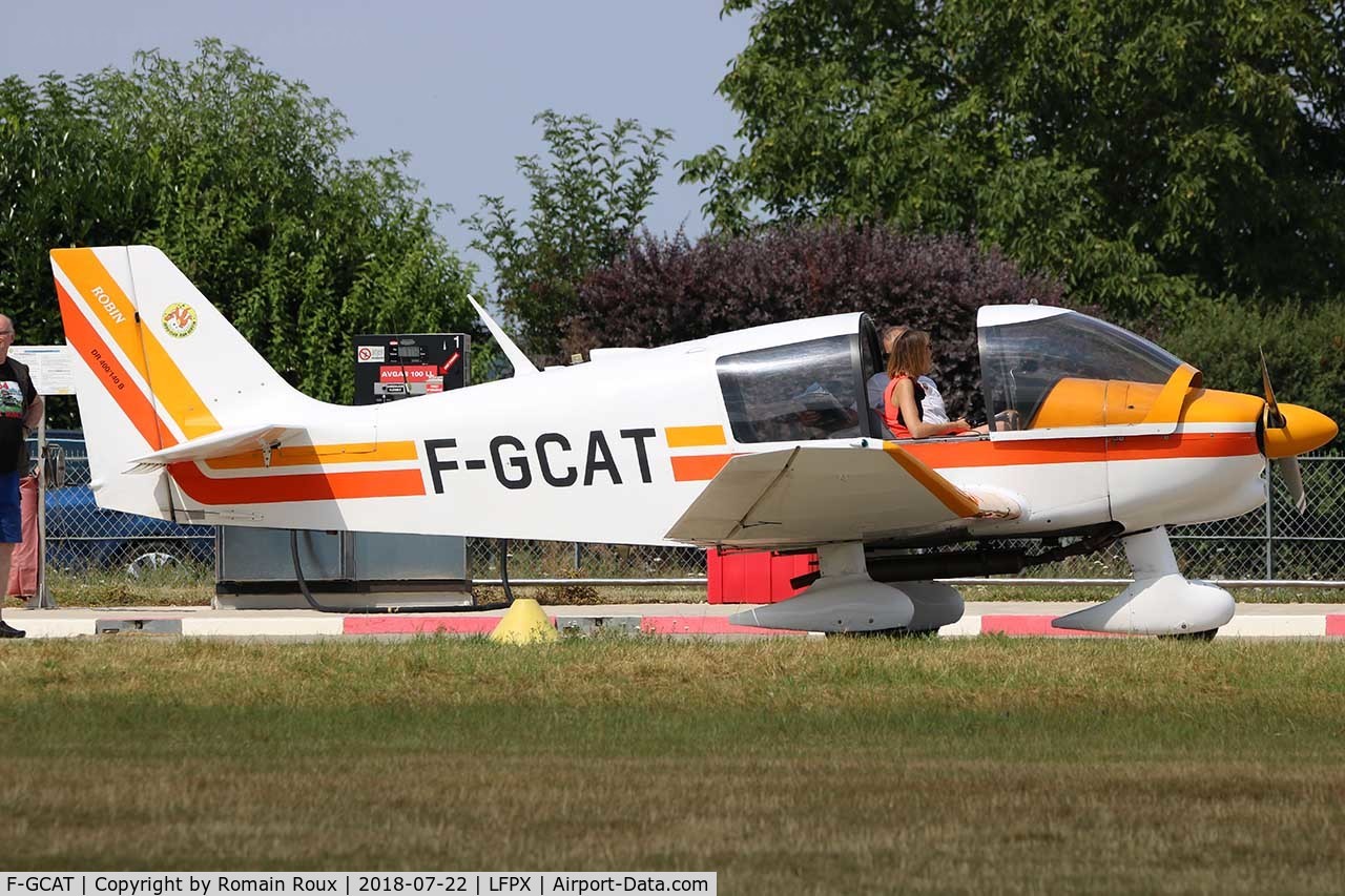 F-GCAT, Robin DR-400-140B Major C/N 1436, Parked