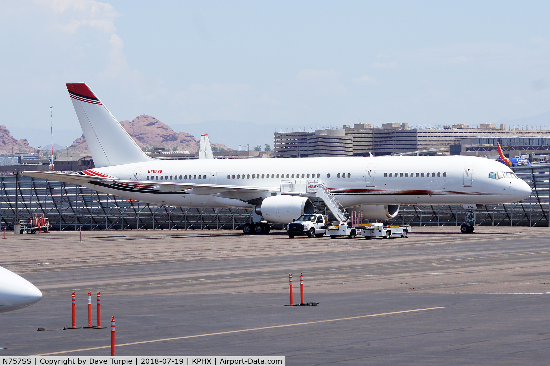 N757SS, 1983 Boeing 757-236 C/N 22176, This plane was used by the Houston Rockets in the 2017/2018 NBA season.