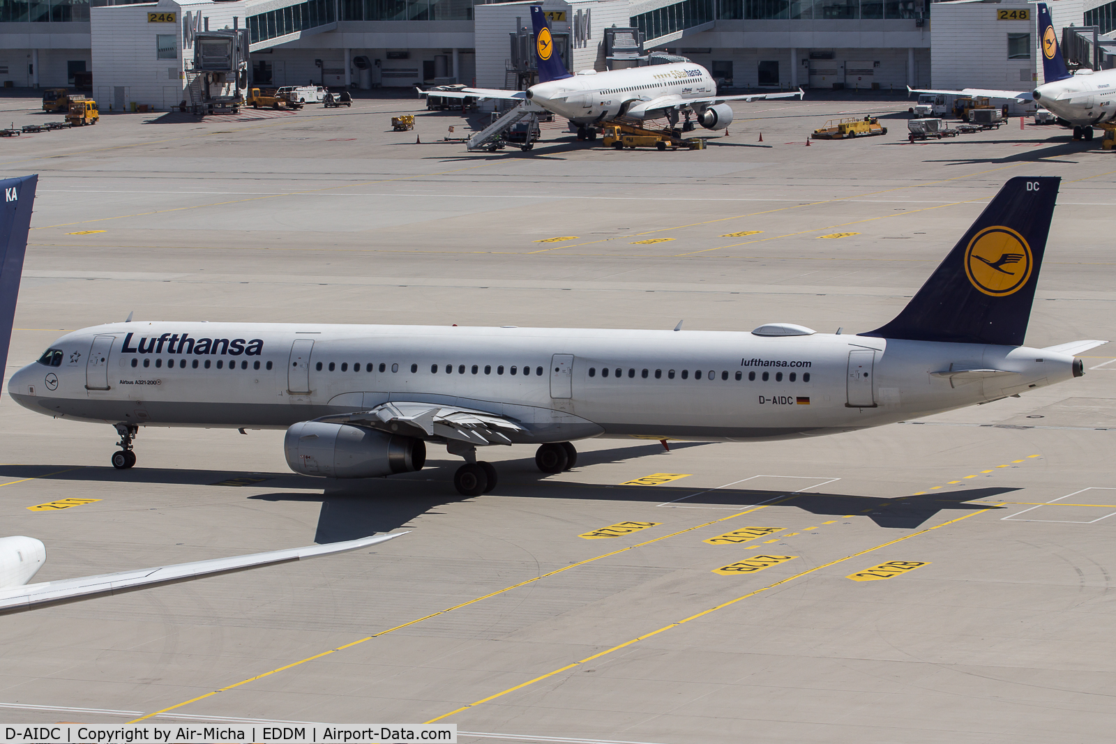 D-AIDC, 2010 Airbus A321-231 C/N 4560, Lufthansa