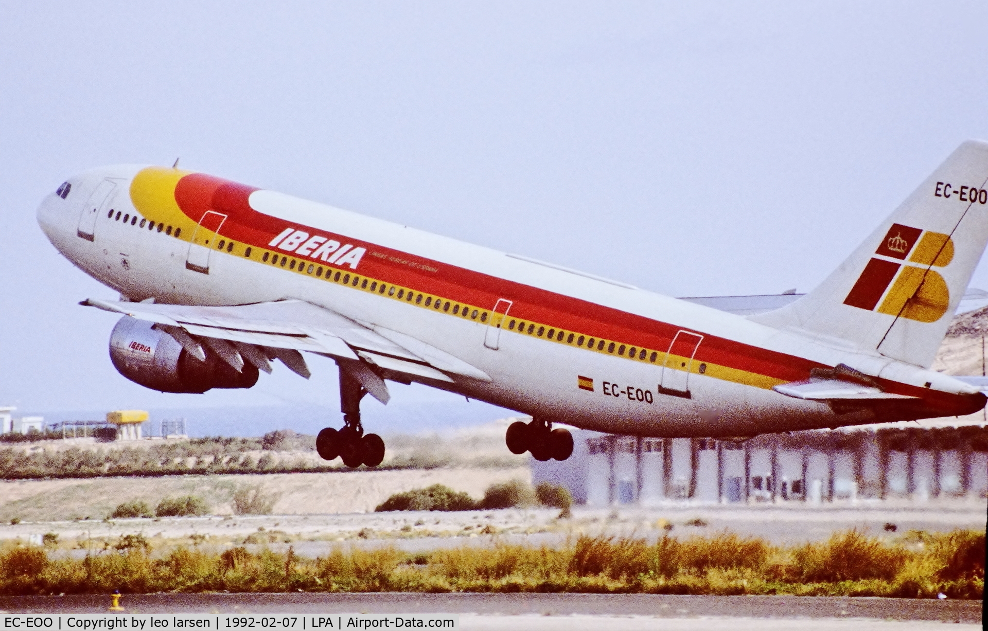 EC-EOO, 1979 Airbus A300B4-203 C/N 77, Las Palmas 7.2.1992