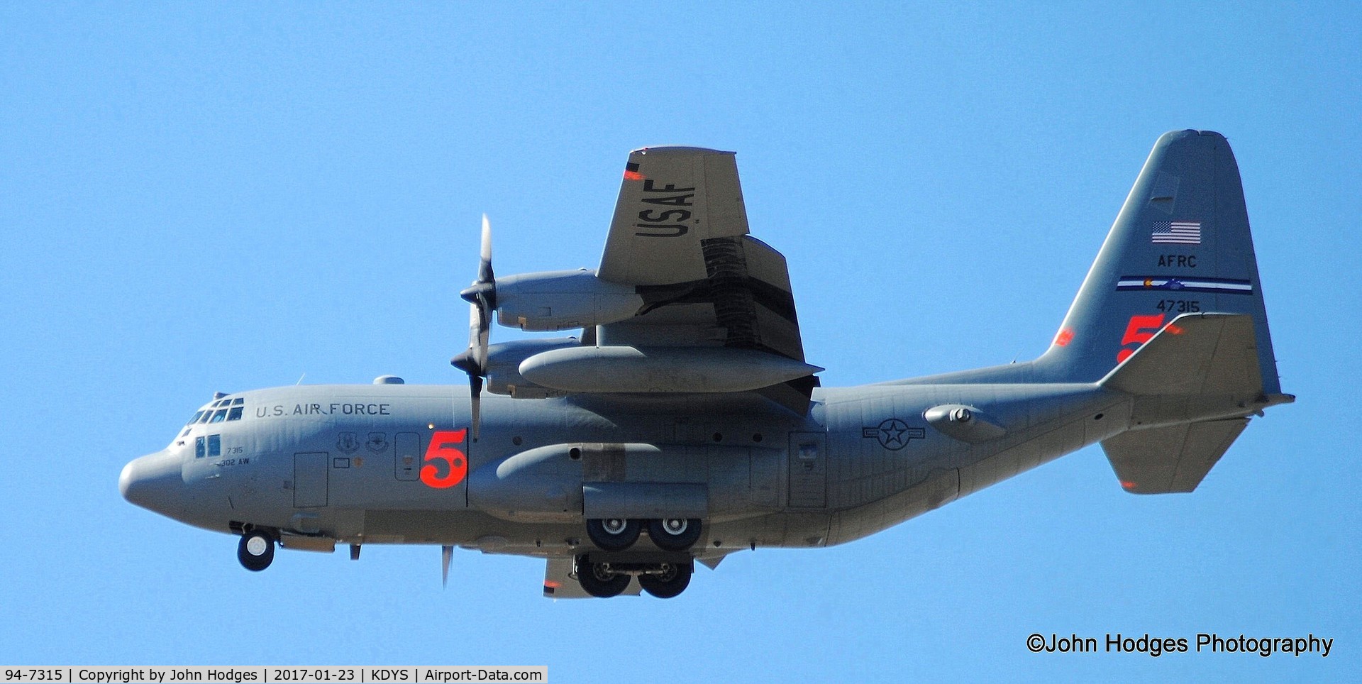 94-7315, Lockheed C-130H C/N 382-5389, MAFFS bird visiting from Colorado