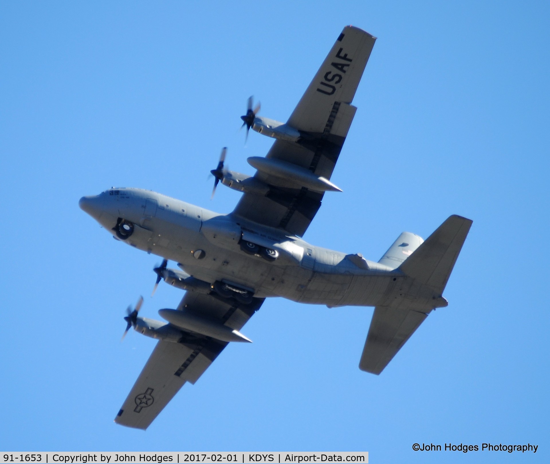91-1653, 1991 Lockheed C-130H Hercules C/N 382-5292, Heading out