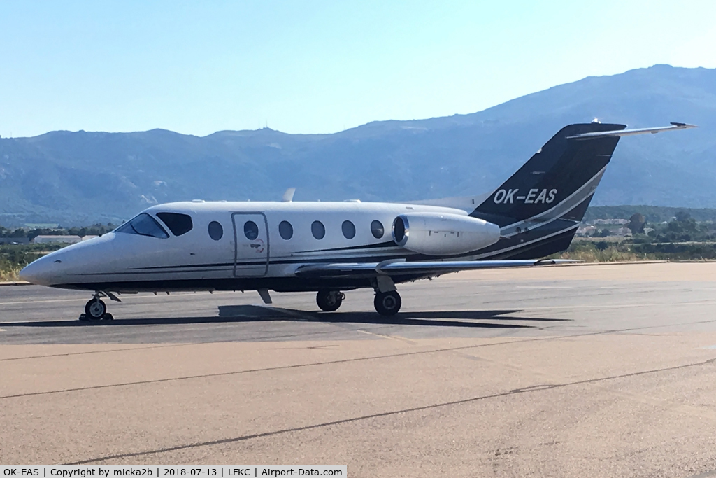 OK-EAS, 1998 Beech 400XT Nextant Beechjet C/N RK-180, Parked