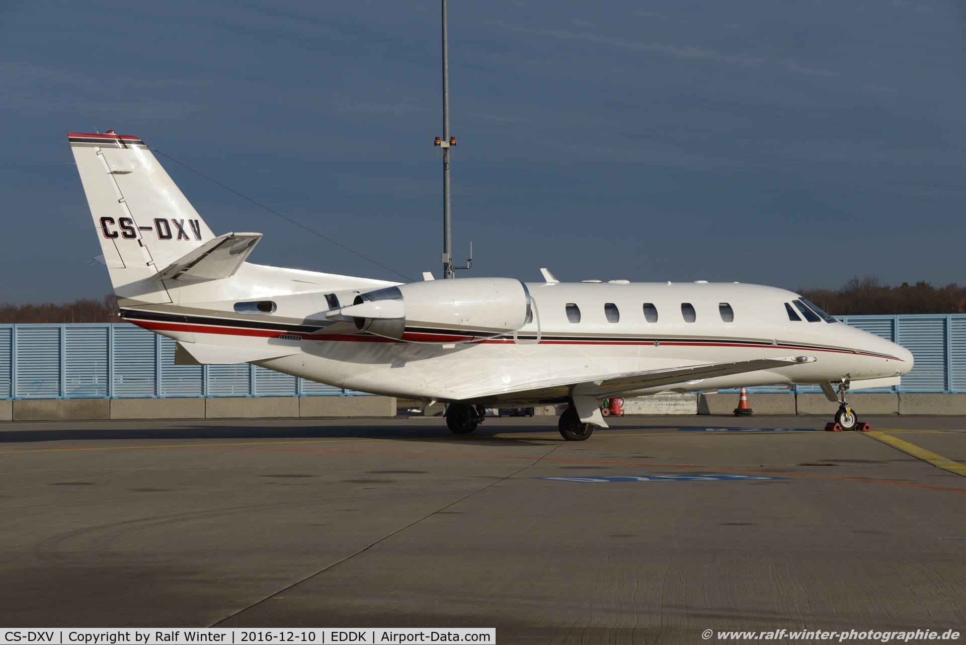 CS-DXV, 2008 Cessna 560 Citation XLS C/N 560-5782, Cessna 560XL Citation XLS - NJE NetJets Transportes Aereos - 560-5782 - CS-DXV - 10.12.2016 - CGN