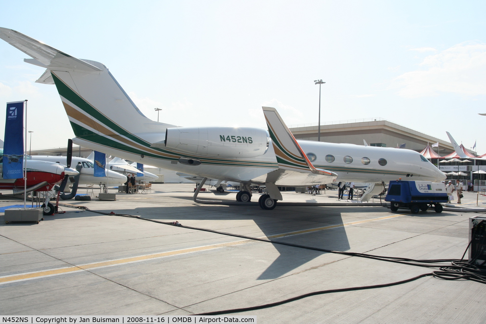N452NS, 2007 Gulfstream Aerospace GIV-X (G450) C/N 4094, Corporate