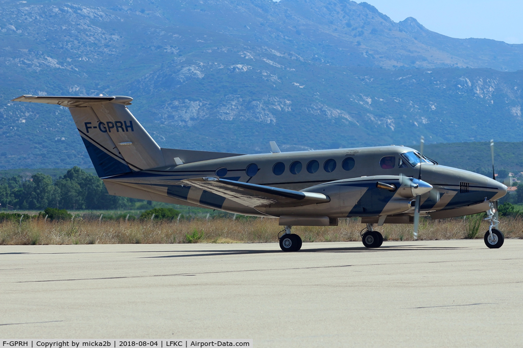 F-GPRH, 1994 Beech 300LW Super King Air C/N FA-226, Taxiing