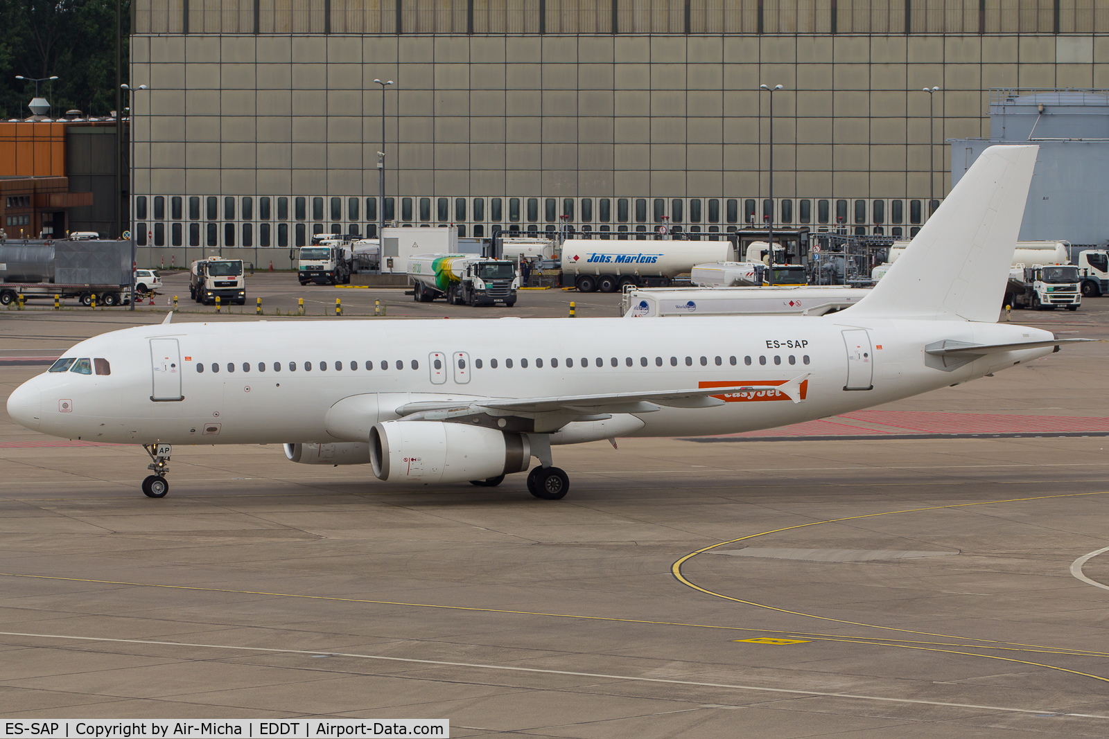 ES-SAP, 2000 Airbus A320-232 C/N 1183, SmartLynx Estonia