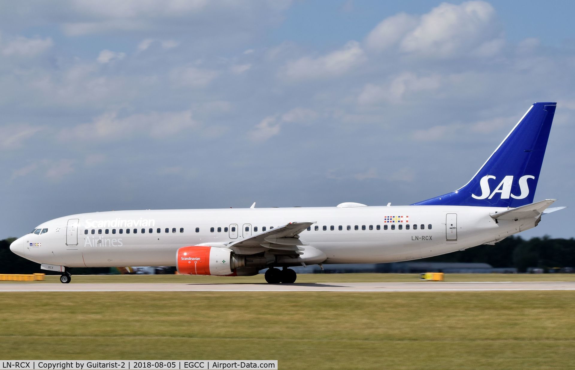 LN-RCX, 2000 Boeing 737-883 C/N 30196, At Manchester