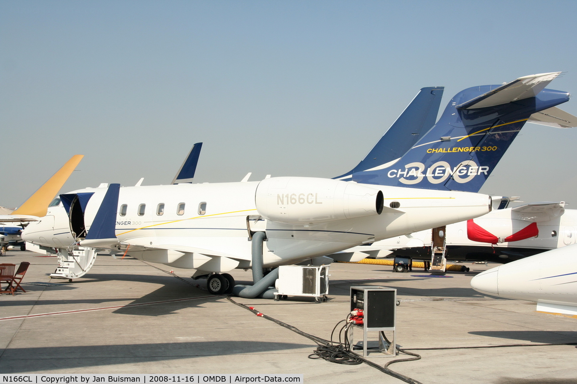 N166CL, 2007 Bombardier Challenger 300 (BD-100-1A10) C/N 20166, Corporate