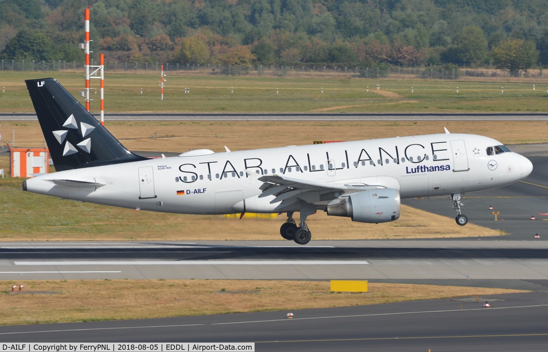 D-AILF, 1996 Airbus A319-114 C/N 636, LH A320 in Star Alliance c/s