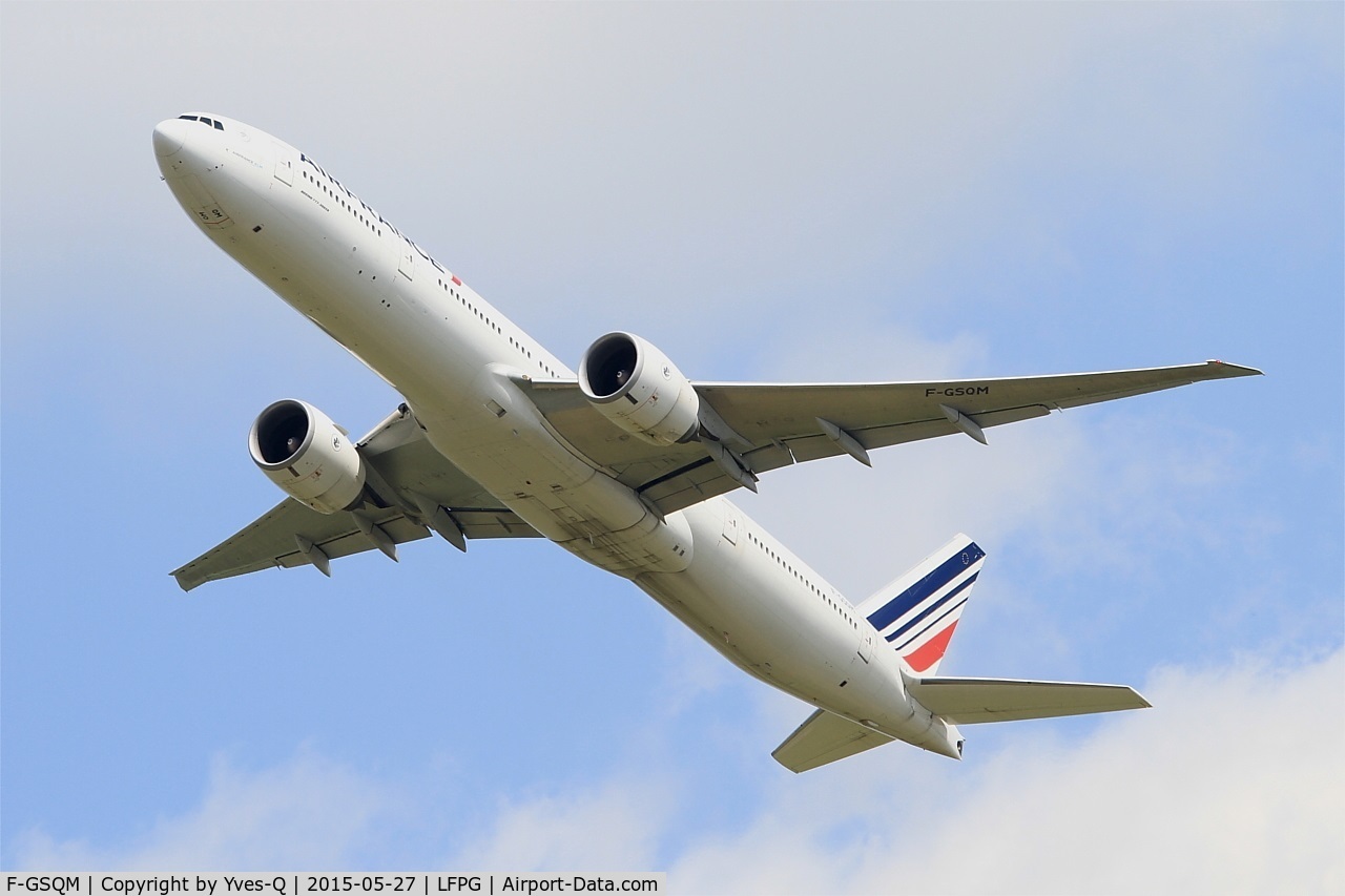 F-GSQM, 2006 Boeing 777-328/ER C/N 32848, Boeing 777-328 (ER), Take off rwy 27L, Roissy Charles De Gaulle airport (LFPG-CDG)