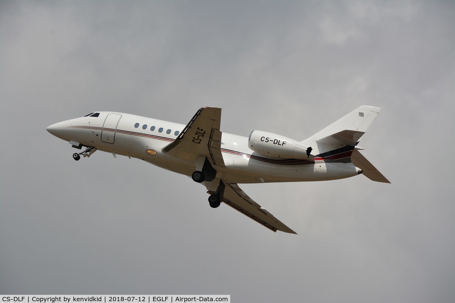 CS-DLF, 2007 Dassault Falcon 2000EX C/N 134, Departing Farnborough.