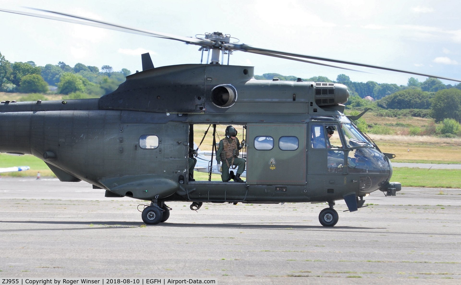 ZJ955, Aerospatiale Puma HC.2 C/N 1363, Visiting RAF Puma HC.2 helicopter.