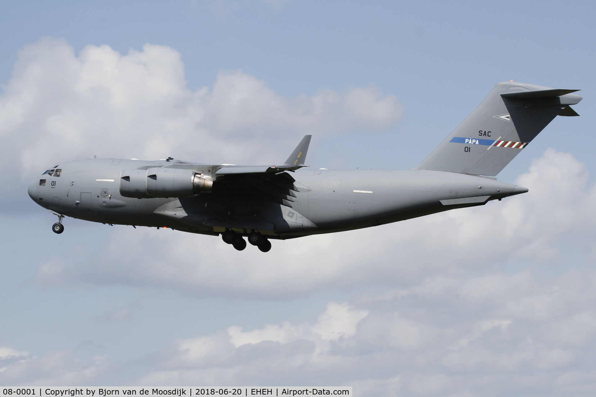 08-0001, 2008 Boeing C-17A Globemaster III C/N F-207, 08-0001 Landing at Eindhoven Airbase