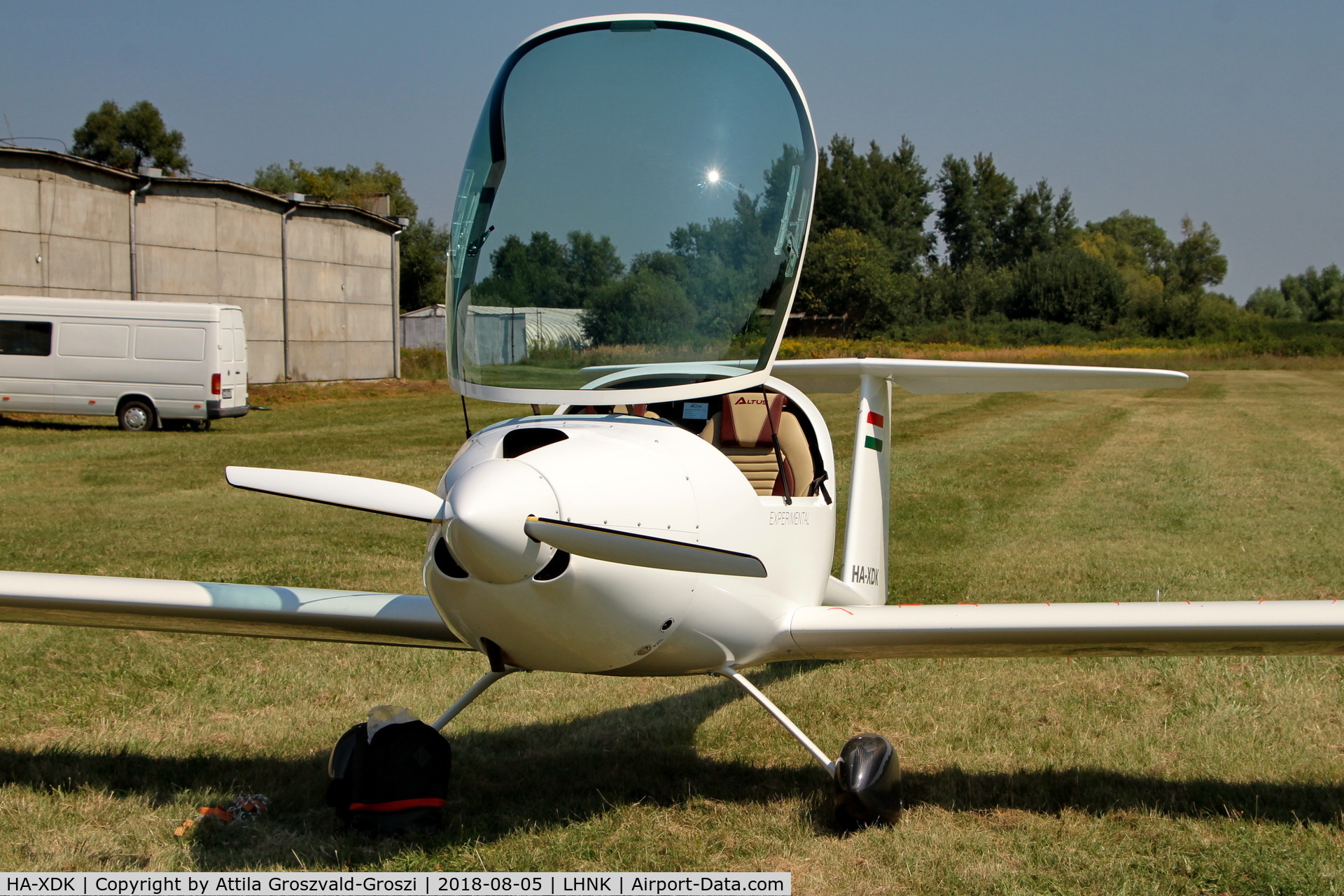 HA-XDK, 2017 Omikron-Dokk Altus C/N 001, Nagykanizsa Airport, Hungary. 16th FAI World Microlight Championship 2018 Nagykanizsa.